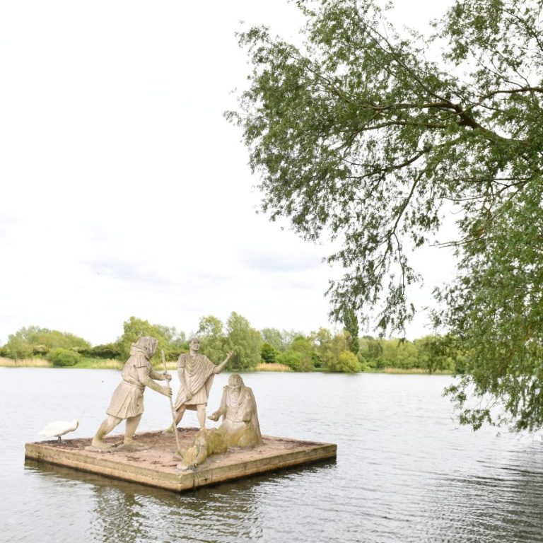 Watermead Country Park Lakes, from the fishery's own website